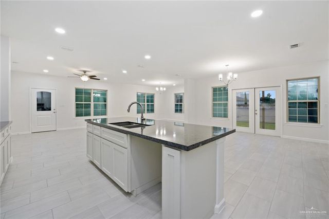 2906 Alcala Court, Mission, TX 78572