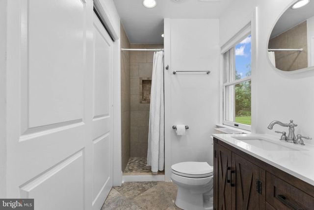 6428 JOHN S MOSBY HWY, Middleburg, VA 20117