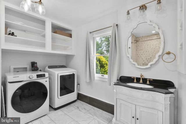 6428 JOHN S MOSBY HWY, Middleburg, VA 20117