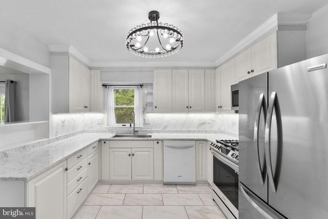 6428 JOHN S MOSBY HWY, Middleburg, VA 20117