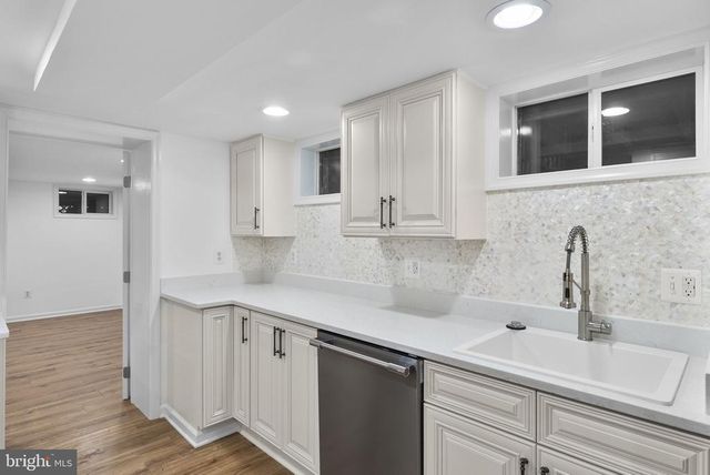 6428 JOHN S MOSBY HWY, Middleburg, VA 20117