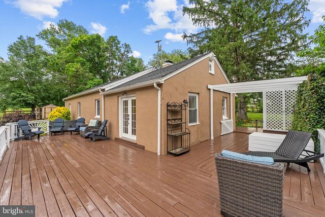 6428 JOHN S MOSBY HWY, Middleburg, VA 20117
