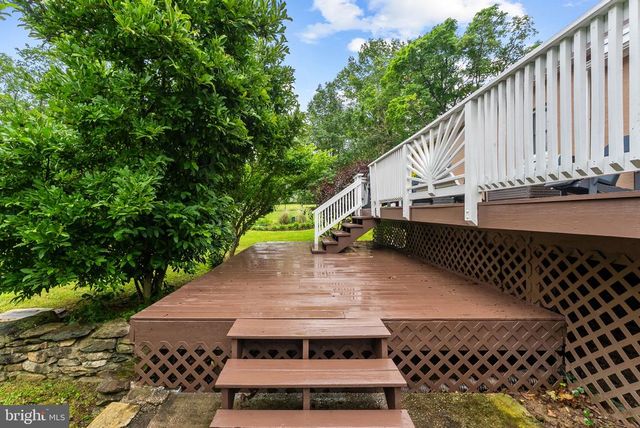 6428 JOHN S MOSBY HWY, Middleburg, VA 20117