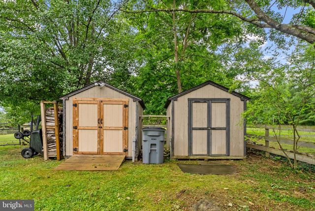 6428 JOHN S MOSBY HWY, Middleburg, VA 20117