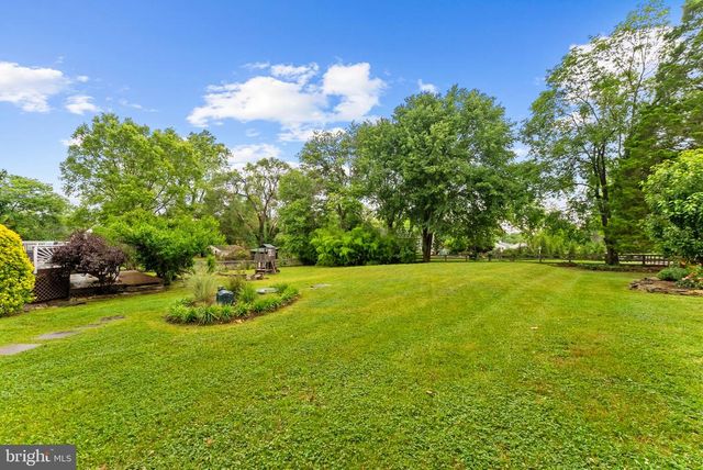 6428 JOHN S MOSBY HWY, Middleburg, VA 20117