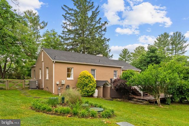 6428 JOHN S MOSBY HWY, Middleburg, VA 20117