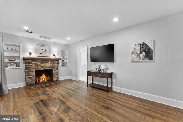 6428 JOHN S MOSBY HWY, Middleburg, VA 20117