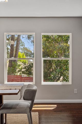 6281 Aspinwall Rd, Oakland, CA 94611