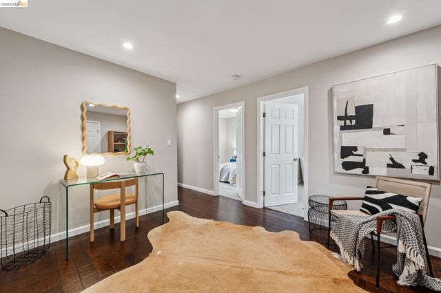6281 Aspinwall Rd, Oakland, CA 94611