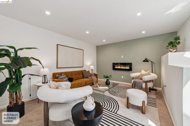 6281 Aspinwall Rd, Oakland, CA 94611
