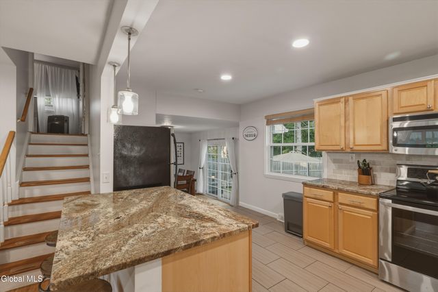 3 Vichy Drive, Milton, NY 12020