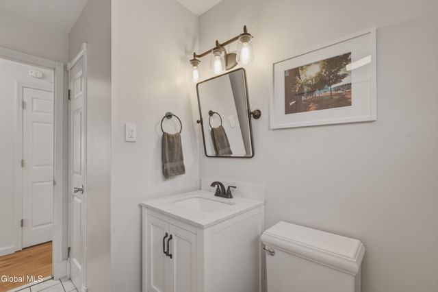 3 Vichy Drive, Milton, NY 12020