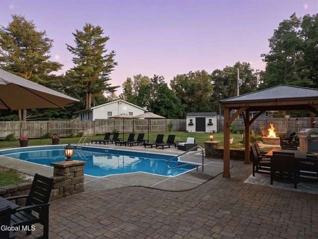 3 Vichy Drive, Milton, NY 12020