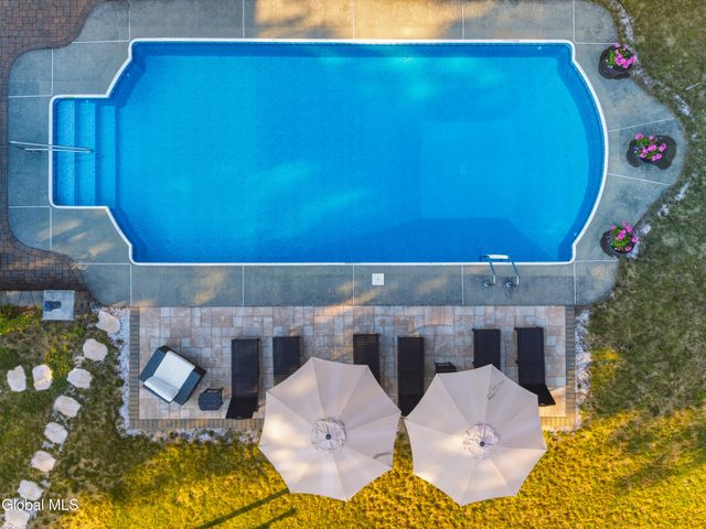 3 Vichy Drive, Milton, NY 12020