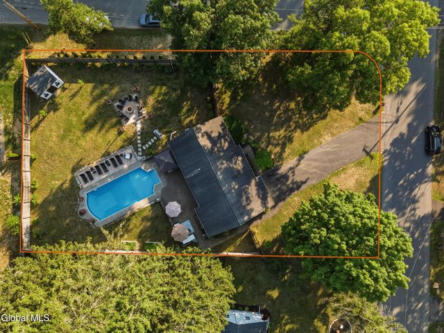 3 Vichy Drive, Milton, NY 12020