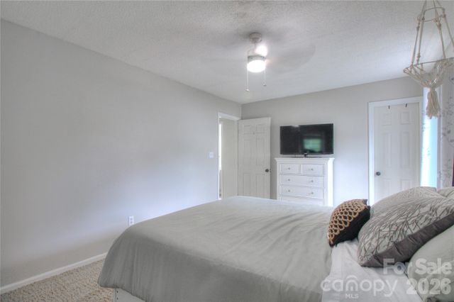 7800 Kingston Drive, Waxhaw, NC 28173