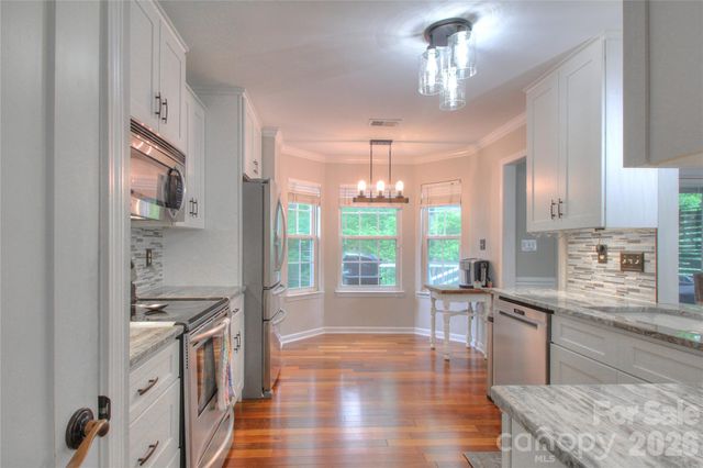 7800 Kingston Drive, Waxhaw, NC 28173