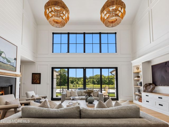 8 Hillcrest Drive, Colts Neck, NJ 07722