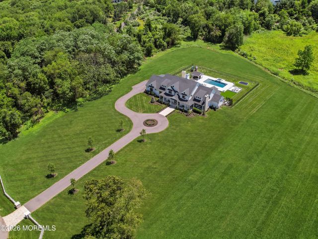 8 Hillcrest Drive, Colts Neck, NJ 07722