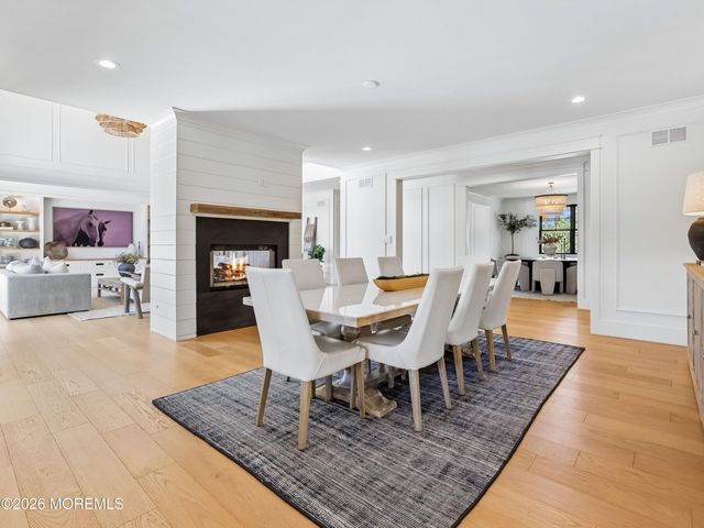 8 Hillcrest Drive, Colts Neck, NJ 07722