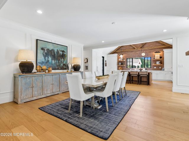 8 Hillcrest Drive, Colts Neck, NJ 07722