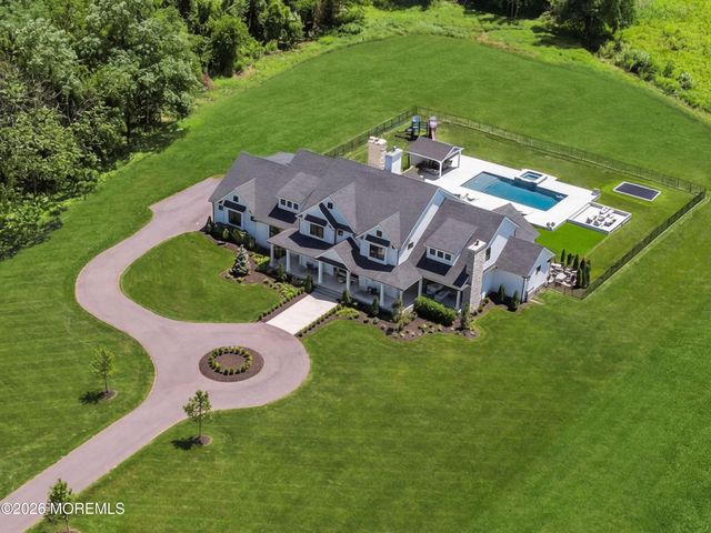 8 Hillcrest Drive, Colts Neck, NJ 07722