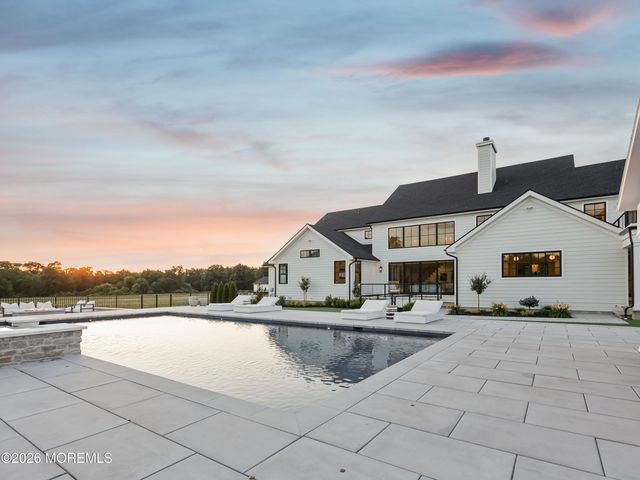 8 Hillcrest Drive, Colts Neck, NJ 07722