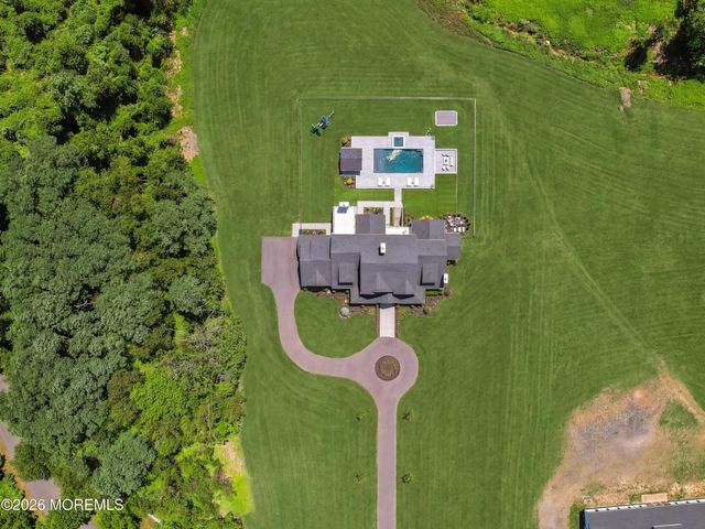 8 Hillcrest Drive, Colts Neck, NJ 07722