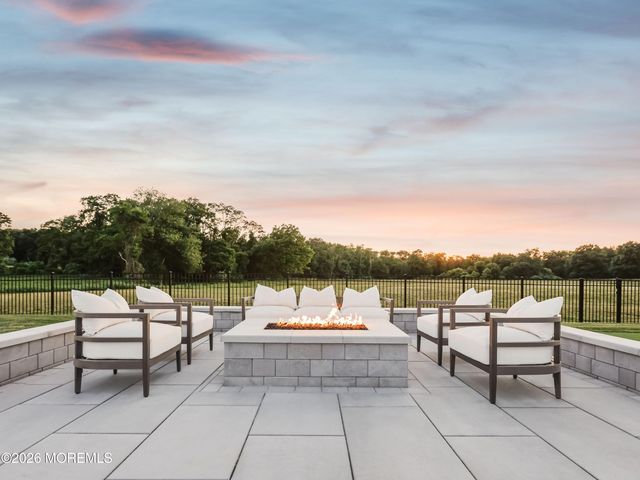 8 Hillcrest Drive, Colts Neck, NJ 07722