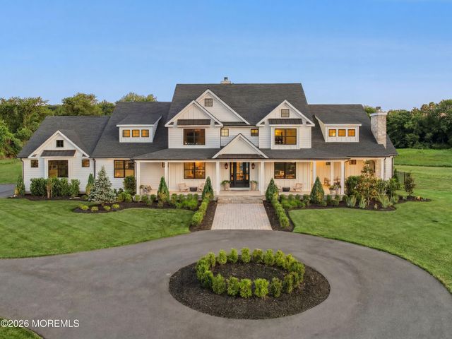 8 Hillcrest Drive, Colts Neck, NJ 07722