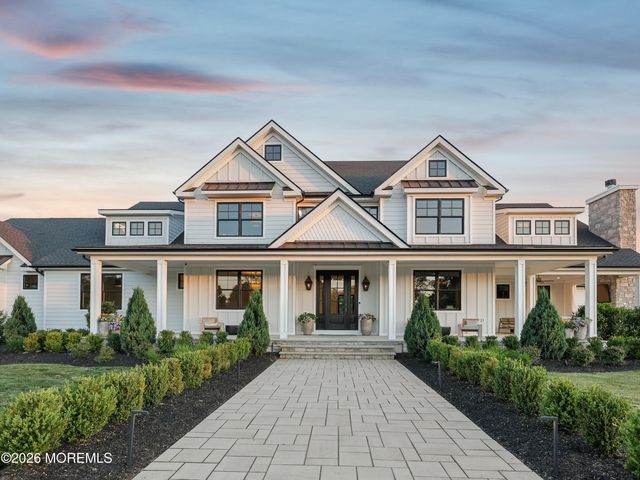 8 Hillcrest Drive, Colts Neck, NJ 07722