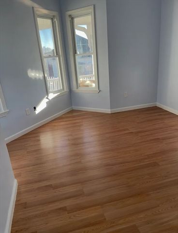 94 Beacon Hill Ave 1, Lynn, MA 01902