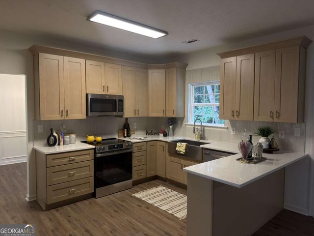 4939 Wexford Trail, South Fulton, GA 30349