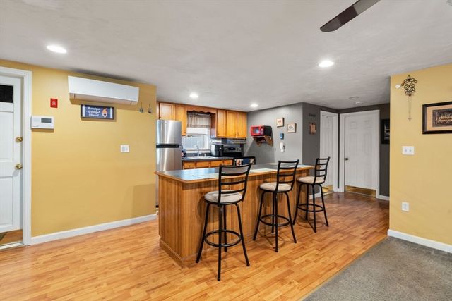 168 Park Ave, Wareham, MA 02538