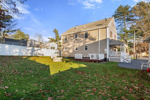 168 Park Ave, Wareham, MA 02538