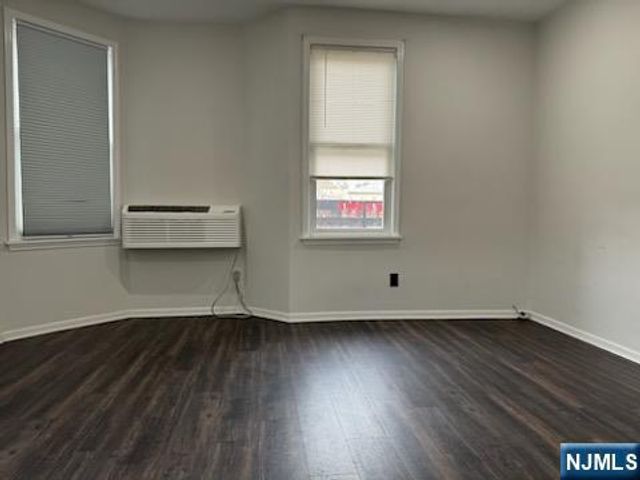 40 Washington Avenue 2B, Belleville, NJ 07109