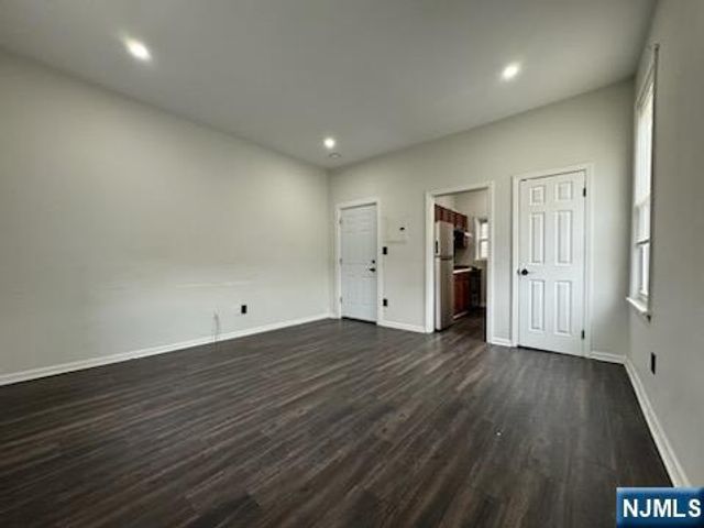 40 Washington Avenue 2B, Belleville, NJ 07109