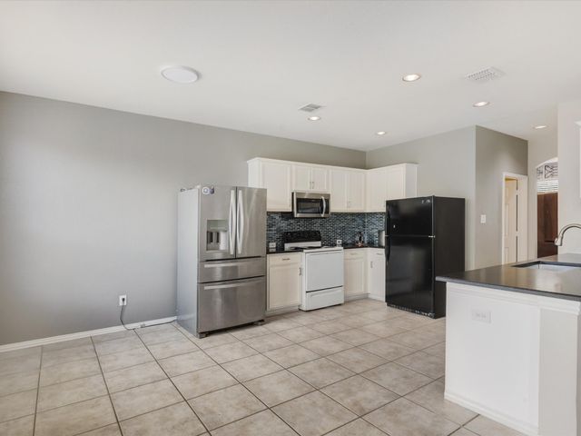 2009 Cooper Ridge Lane, Heartland, TX 75126