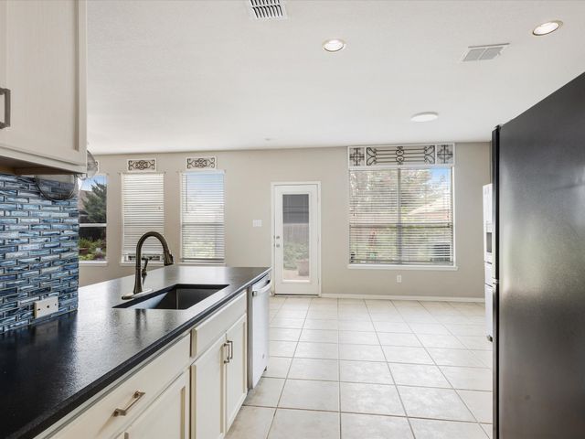 2009 Cooper Ridge Lane, Heartland, TX 75126