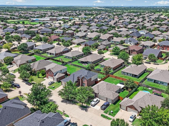 2009 Cooper Ridge Lane, Heartland, TX 75126