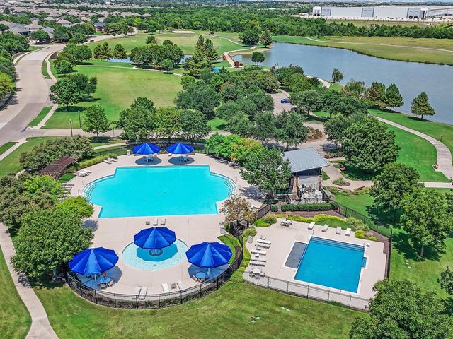 2009 Cooper Ridge Lane, Heartland, TX 75126