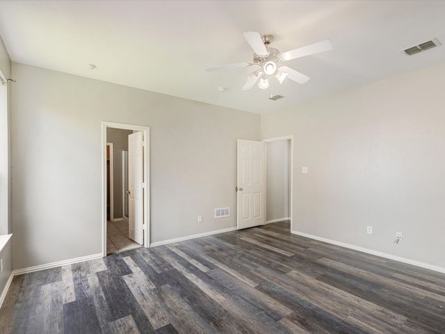 2009 Cooper Ridge Lane, Heartland, TX 75126