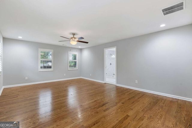 799 Wayland Court SE, Smyrna, GA 30080