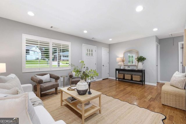 799 Wayland Court SE, Smyrna, GA 30080