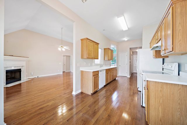 100 Camden Court North, Hendersonville, TN 37075