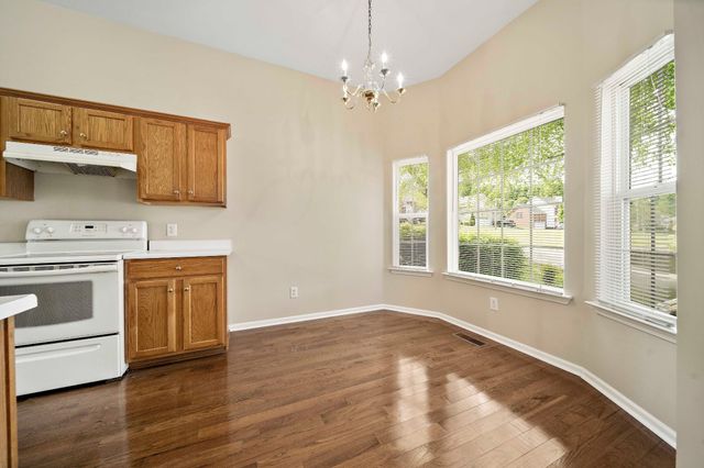 100 Camden Court North, Hendersonville, TN 37075