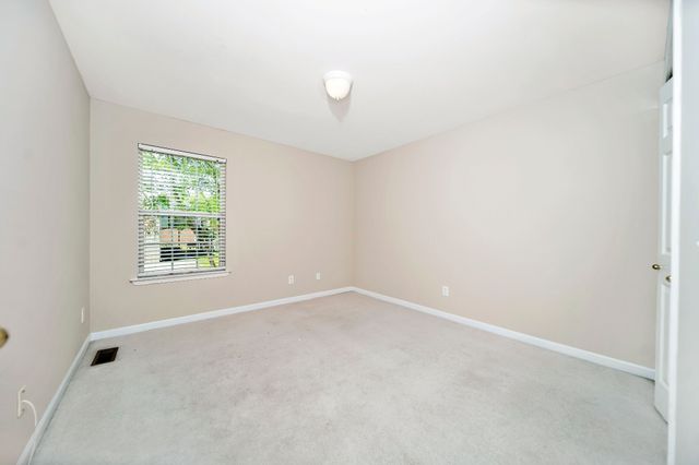 100 Camden Court North, Hendersonville, TN 37075