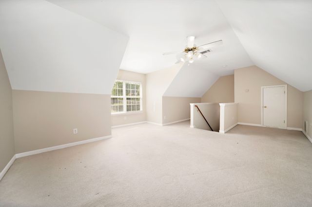 100 Camden Court North, Hendersonville, TN 37075