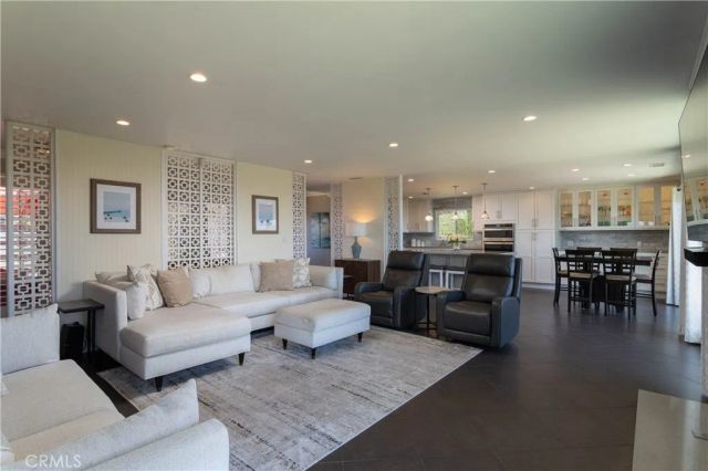 4121 Calle Bienvenido, San Clemente, CA 92673