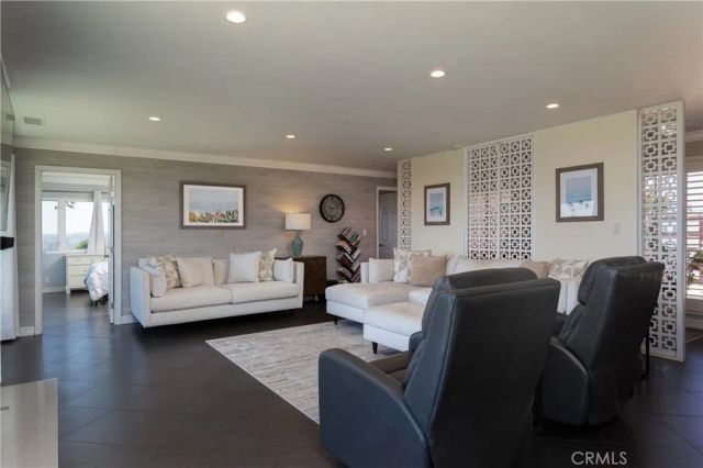 4121 Calle Bienvenido, San Clemente, CA 92673